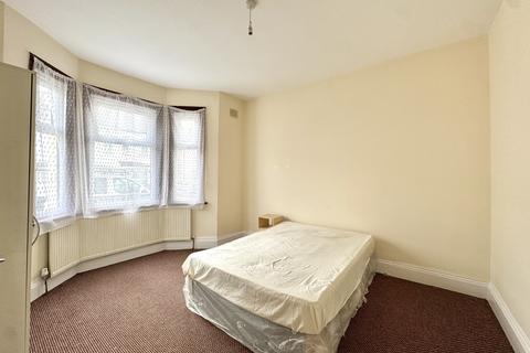 undefined, Oswald Road,  Southall, UB1