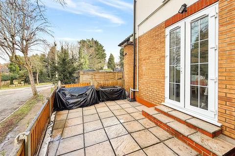 2 bedroom apartment for sale, Selcroft Road, Purley