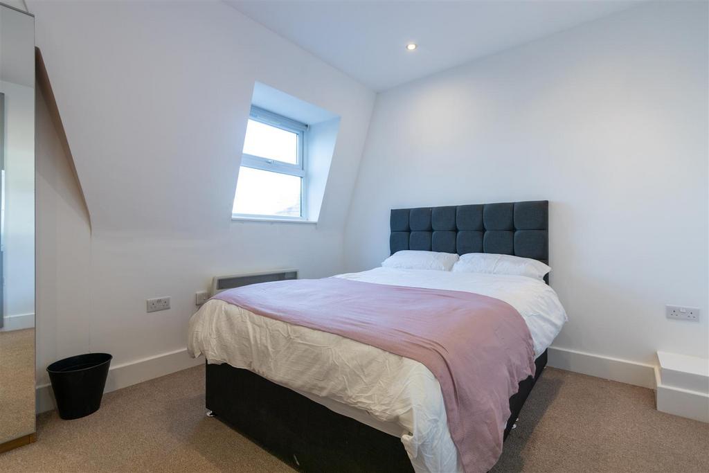 Bedroom 3 (1 of 1).jpg