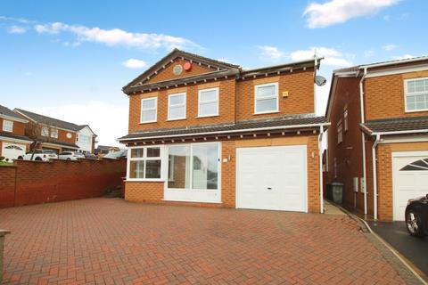4 bedroom detached house for sale, Poppleton Drive, Wakefield WF3