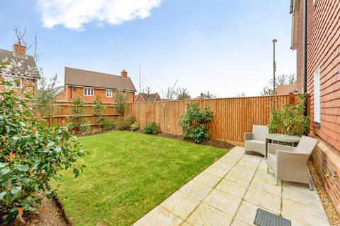 undefined, Webber Street, Horley