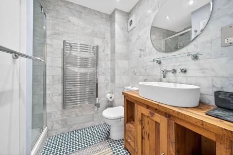 1 bedroom flat for sale, Heddington Grove, London N7
