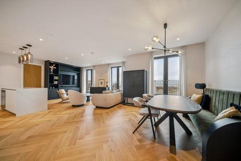 3 bedroom penthouse to rent, Elder Street, Edinburgh