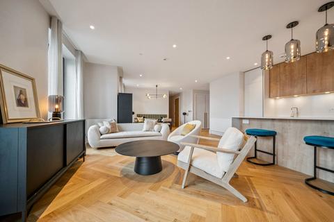 3 bedroom penthouse to rent, Elder Street, Edinburgh
