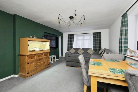 undefined, Mutton Hall Hill, Heathfield