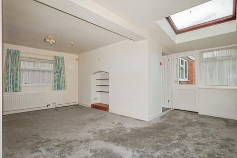5 bedroom semi-detached house for sale, Kirtleton Avenue, Weymouth