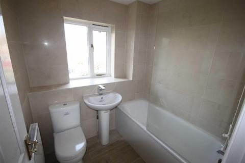 2 bedroom semi-detached house to rent, College Fields, Woodhead Drive, Cambridge