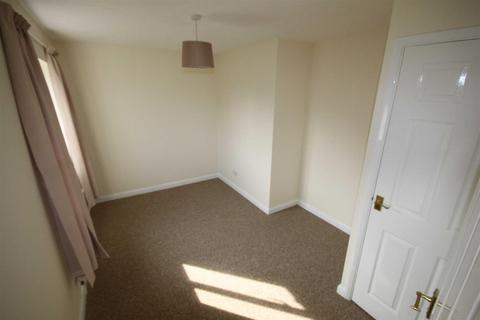 2 bedroom semi-detached house to rent, College Fields, Woodhead Drive, Cambridge