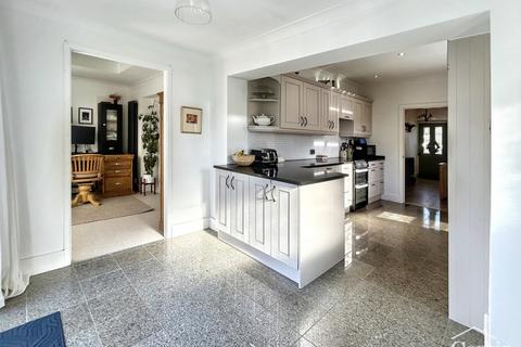 4 bedroom detached house for sale, New Road, Bournemouth, BH10 7