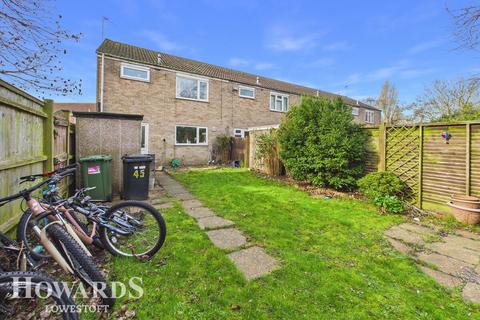 3 bedroom end of terrace house for sale, Spexhall Way, Lowestoft