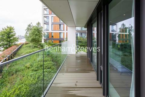 3 bedroom apartment to rent, Duke Of Wellington Avenue, Woolwich SE18