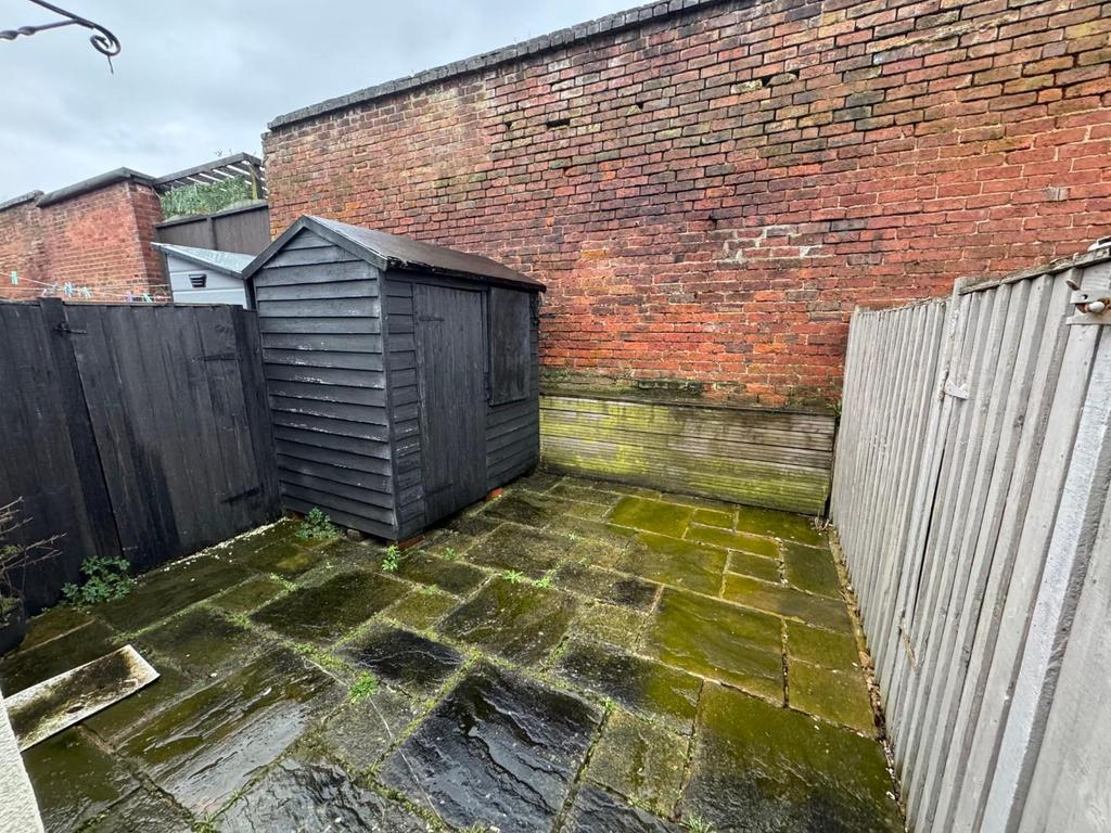 Rear patio.jpg