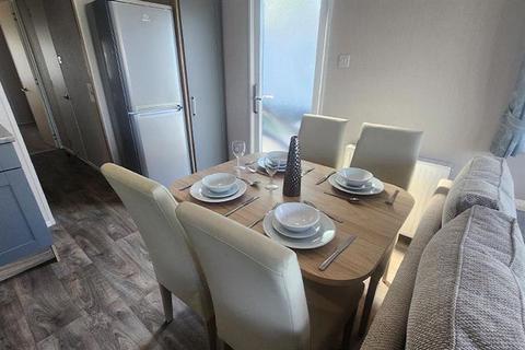 2 bedroom park home for sale, Mill Rythe Coastal Village – Hampshire