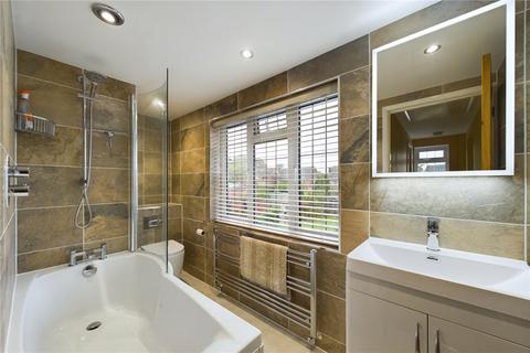 undefined, Newtown, Tadley, Hampshire, RG26