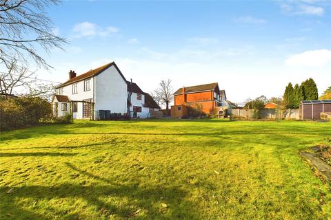 undefined, Newtown, Tadley, Hampshire, RG26