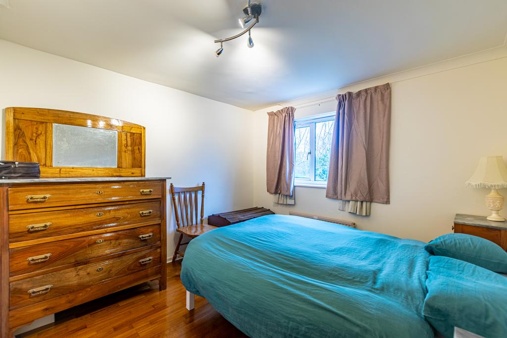 Bedroom2