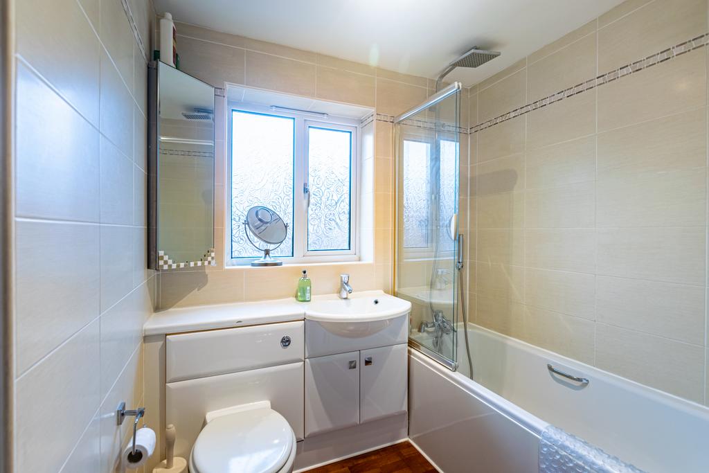 Bathroom1