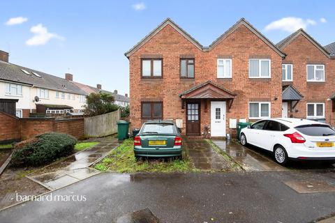 Rose Gardens, Stanwell, Staines-Upon-Thames