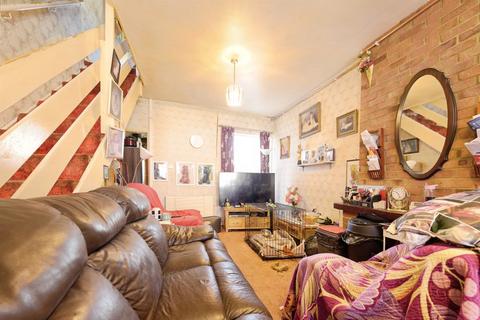3 bedroom end of terrace house for sale, Margate Road, Southsea