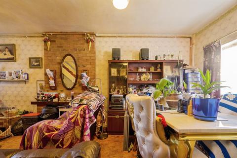 3 bedroom end of terrace house for sale, Margate Road, Southsea