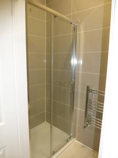 1 bedroom detached house to rent, London Road, Reading, Berkshire