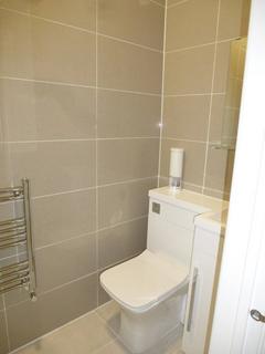 1 bedroom detached house to rent, London Road, Reading, Berkshire