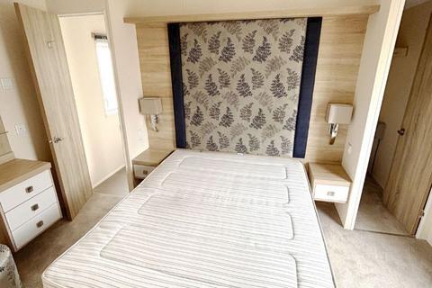3 bedroom static caravan for sale, Three bed Swift Bordeaux Redcar Beach, Cleveland TS10