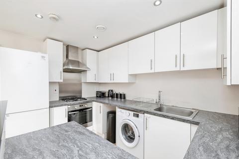 2 bedroom apartment for sale, Baxter Road, Watford