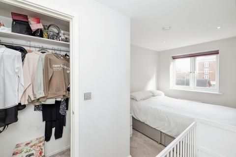 2 bedroom apartment for sale, Baxter Road, Watford