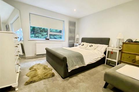 1 bedroom apartment for sale, Arnett Avenue, Finchampstead, Wokingham