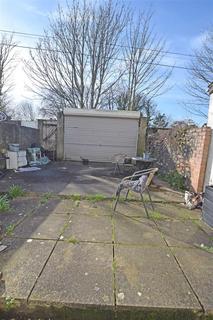 2 bedroom apartment to rent, Shirley Road, Roath, Cardiff