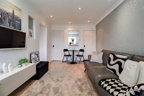 undefined, Martin Court, Eckington, Sheffield, S21