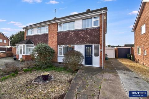 3 bedroom semi-detached house for sale, Kenilworth Road, Wigston