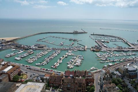 2 bedroom apartment to rent, 61 Queen Street, Ramsgate