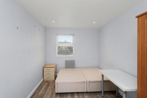undefined, Southsea Road, Kingston Upon Thames KT1