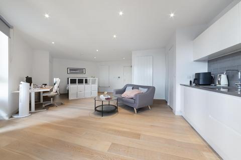 undefined, Cutter House, Royal Wharf, E16