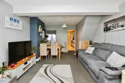 2 bedroom terraced house for sale, Cottage Grove, Gosport
