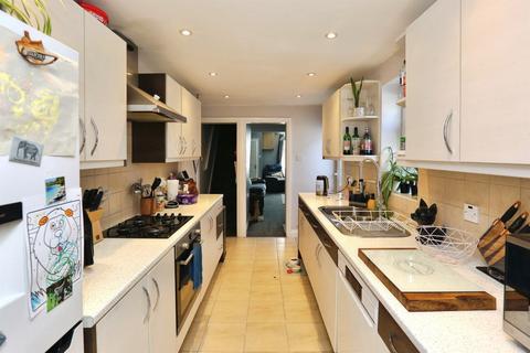 2 bedroom terraced house for sale, Cottage Grove, Gosport