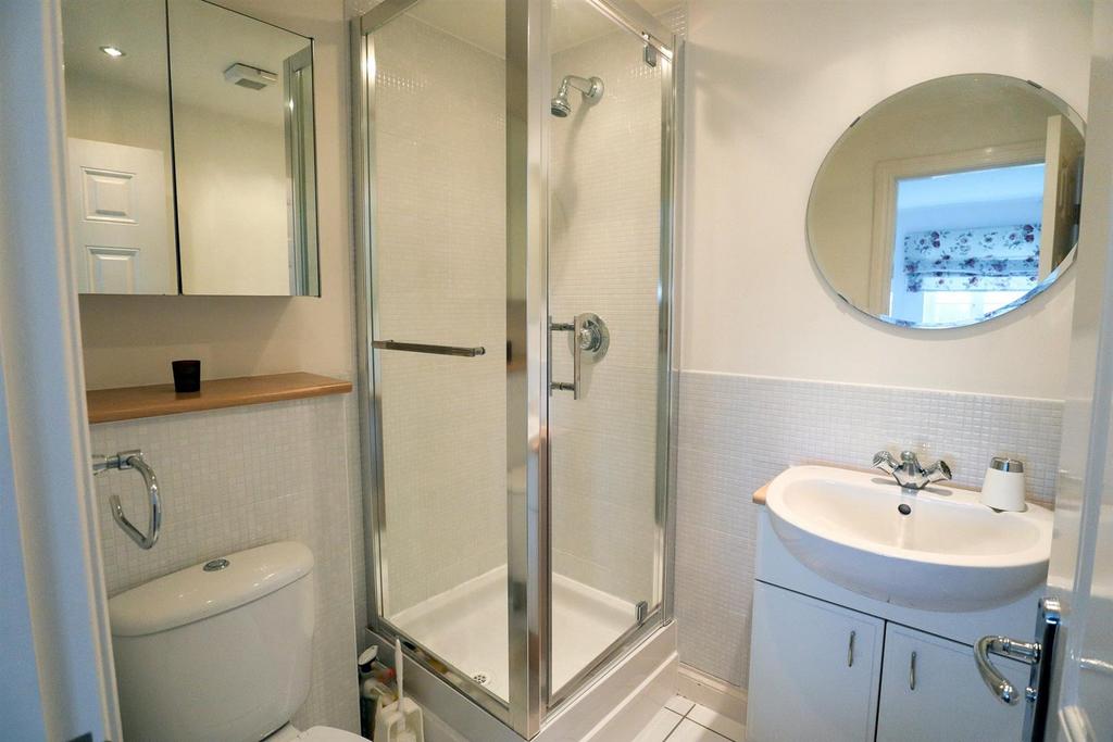 Ensuite.jpg