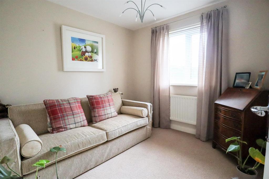 Bedroom 3.jpg