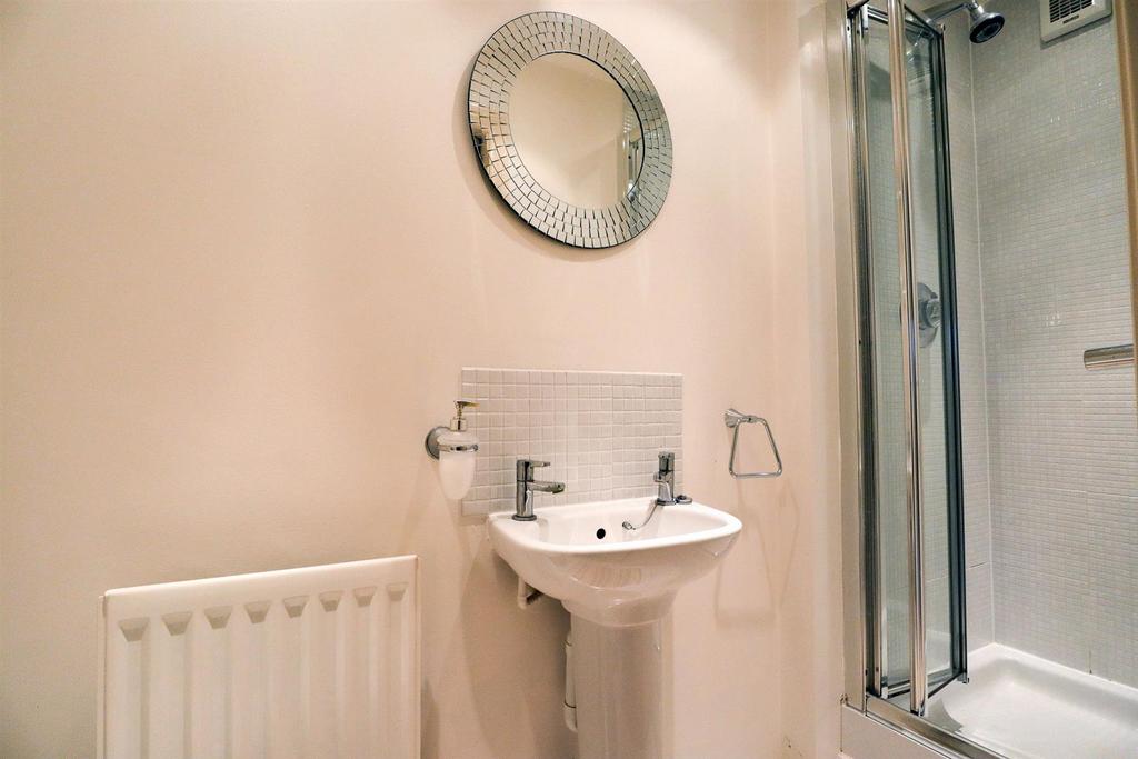 Shower room.jpg