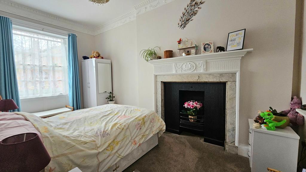 Bed 1