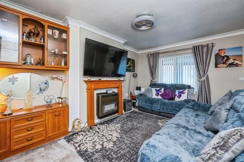 3 bedroom end of terrace house for sale, Hucknall Lane, Nottingham