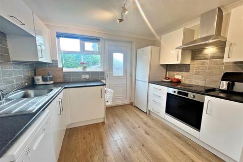 2 bedroom bungalow to rent, Ferndown