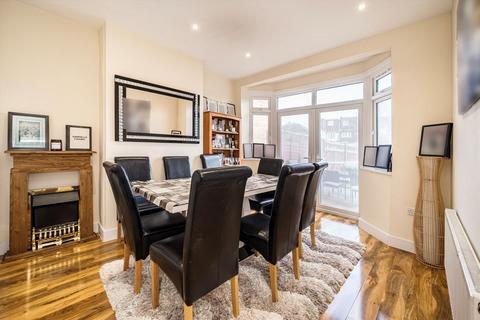 3 bedroom semi-detached house for sale, Ellerdine Road, Hounslow TW3