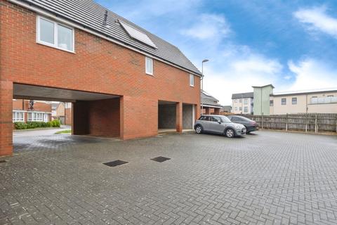 2 bedroom house for sale, Douglas Walk, Broughton, Milton Keynes
