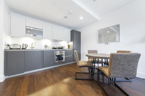 undefined, Maine Tower, Canary Wharf E14