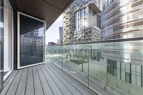 1 bedroom flat to rent, Maine Tower, Canary Wharf E14