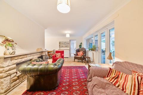 undefined, Newbury,  Berkshire,  RG14