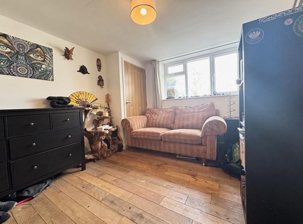 Bedroom 4/Playroom